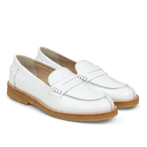 Angulus Women | Classic Loafer | White Patent