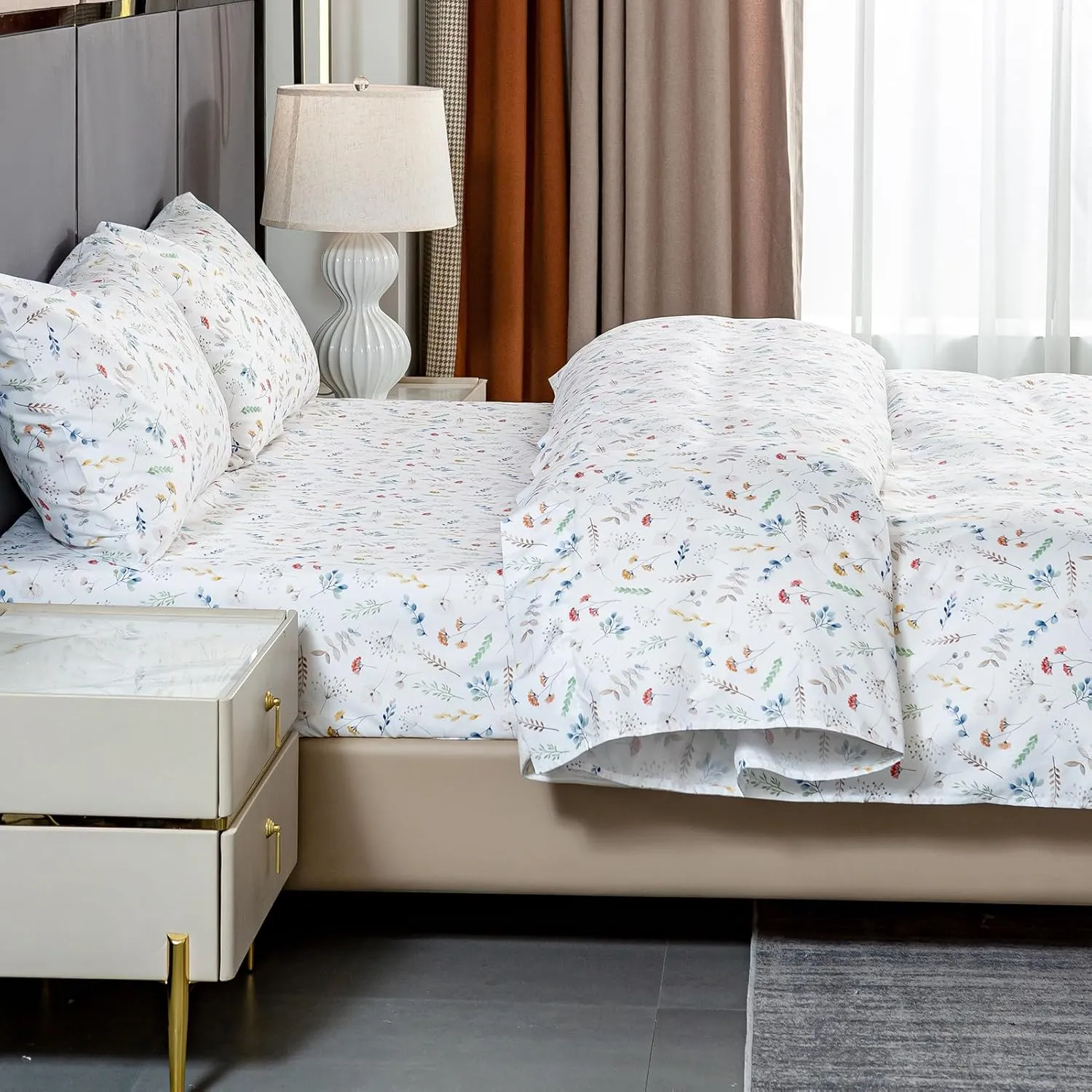 Bedlifes Queen Sheet Set Ultra Soft, Breathable, Silky Flower Deep Pocket 100% Microfiber Bedding, 4 Piece Queen Size White Floral