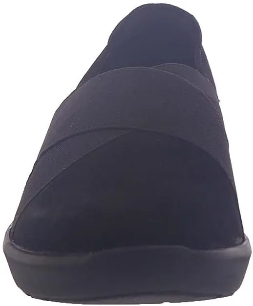 Clarks Women's Kayleigh Slip Loafer
