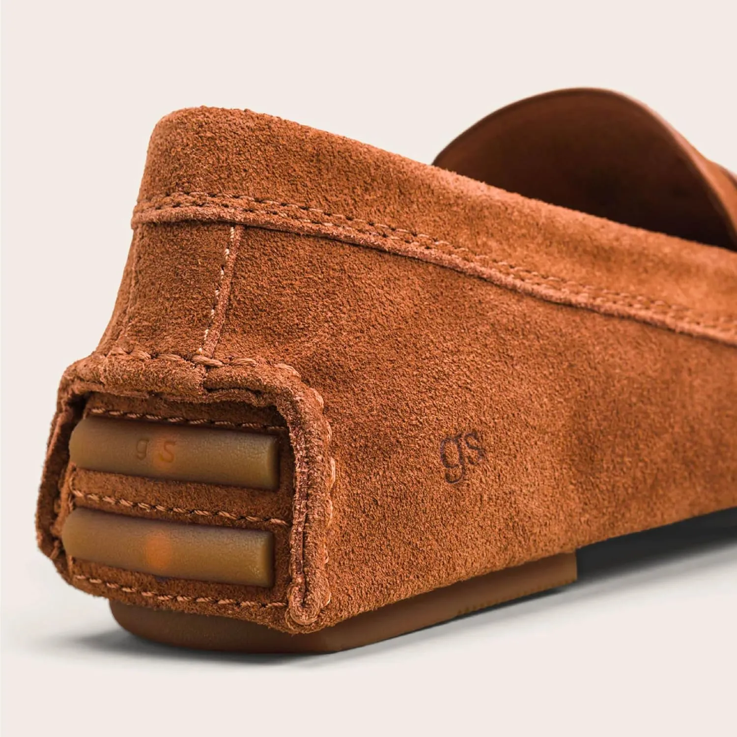 Gentle Souls by Kenneth Cole Men's Mateo Driver Soft Suede Penny Loafer, Built-in Arch Support