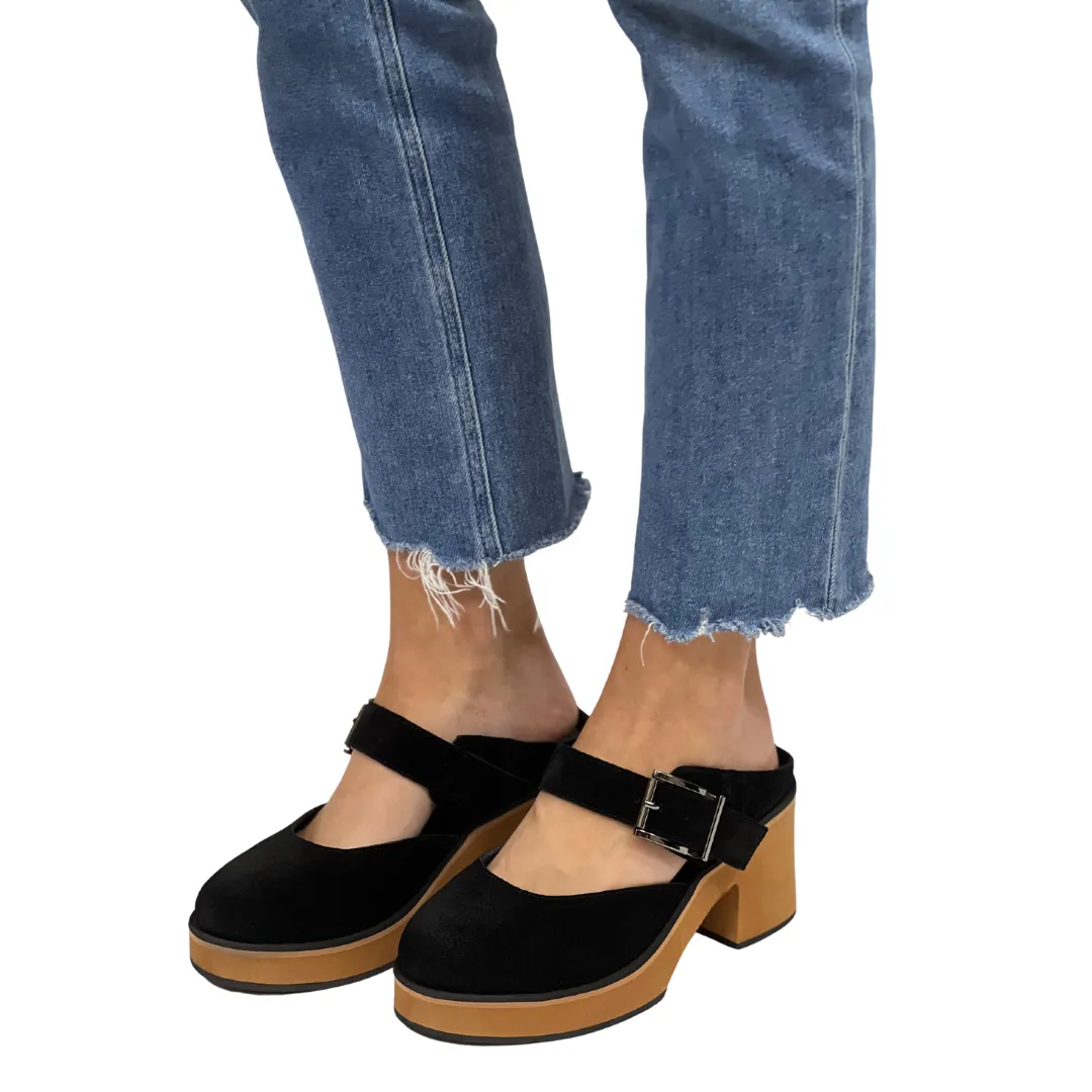 IRIS MULE in Black