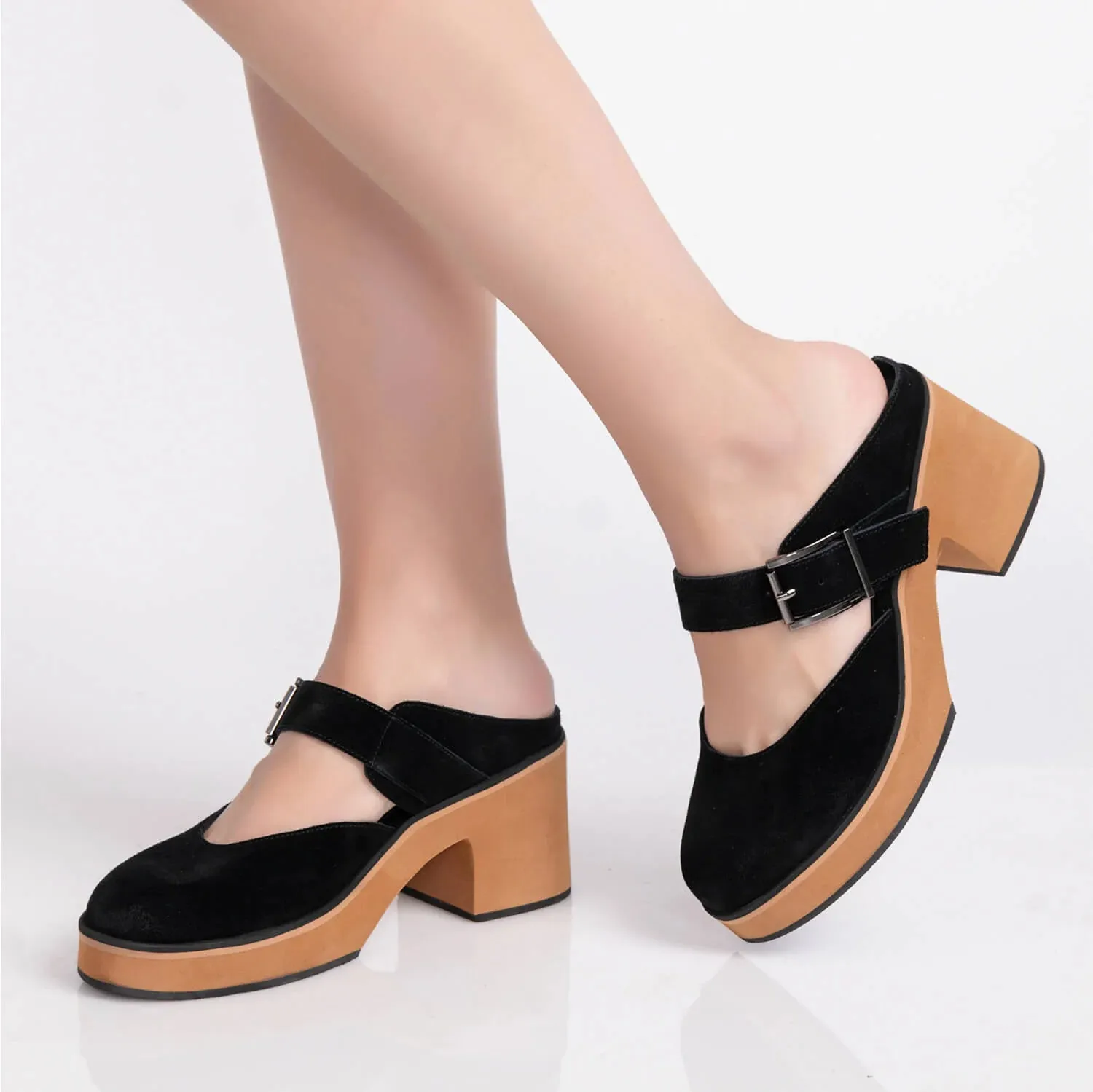 IRIS MULE in Black
