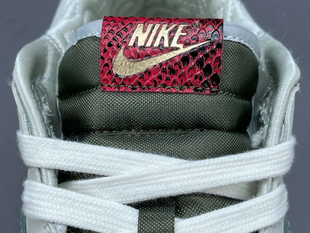LOW x Satisfaction guarantee THE OF SNAKE DUNK Weekly deal NIKE YEAR