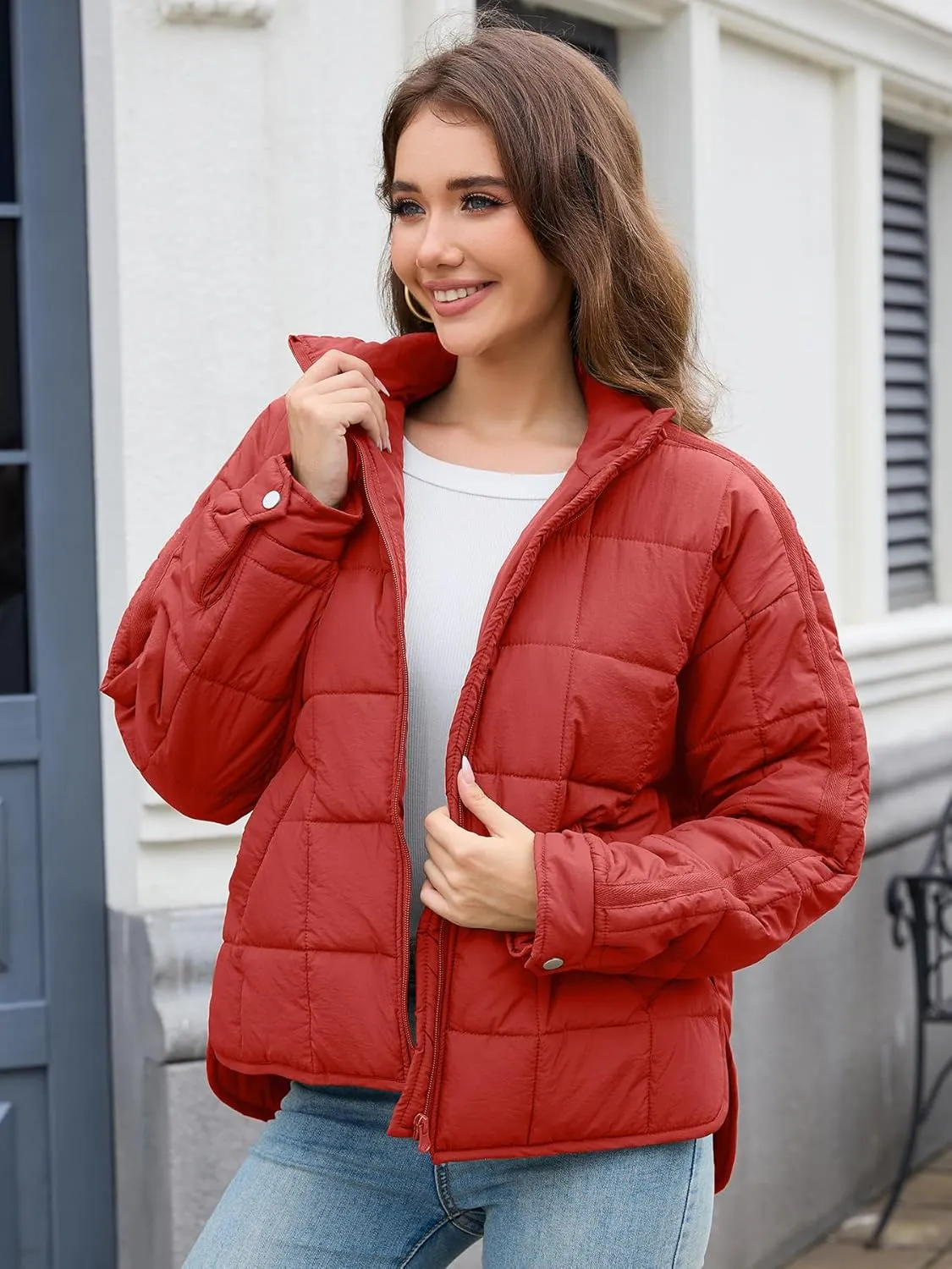 Muchpow Women's Lightweight Down Coat Long Sleeve Full Zipper Oversized Packable Short Puffer Jackets