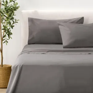 Nate Home by Nate Berkus 200TC 100% Cotton Percale 3-Piece Sheet Set | Crisp, Cool, Breathable Bedding from mDesign - Twin Size - 1 Flat Sheet/1 Fitted Sheet/1 Pillowcase, Charcoal (Dark Gray)