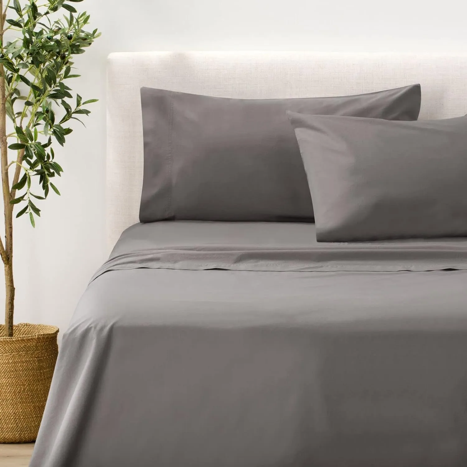 Nate Home by Nate Berkus 200TC 100% Cotton Percale 3-Piece Sheet Set | Crisp, Cool, Breathable Bedding from mDesign - Twin Size - 1 Flat Sheet/1 Fitted Sheet/1 Pillowcase, Charcoal (Dark Gray)