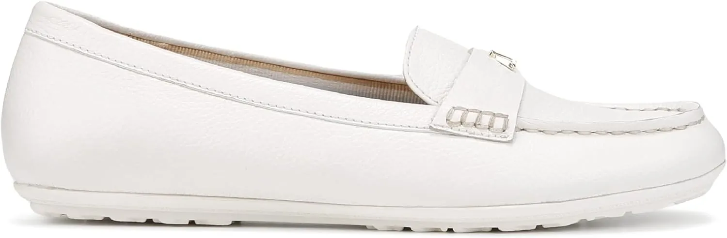 Naturalizer Women's Evie Slip-On Casual Loafer
