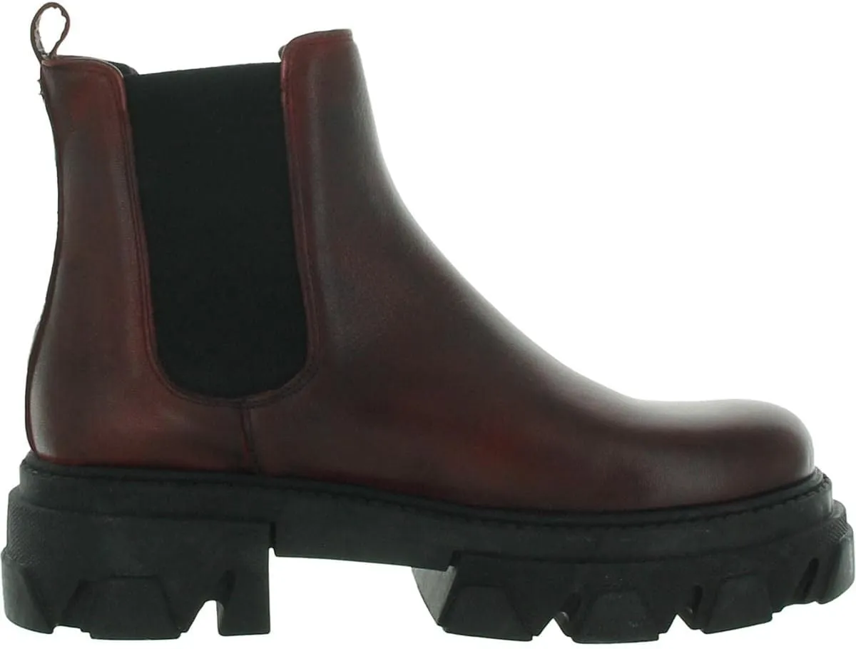 Sam Edelman Women's Daelyn Chelsea Boot