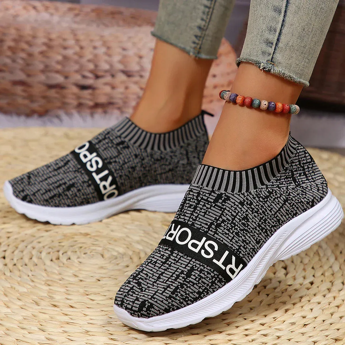 Supportive and versatile orthopedic Shoes