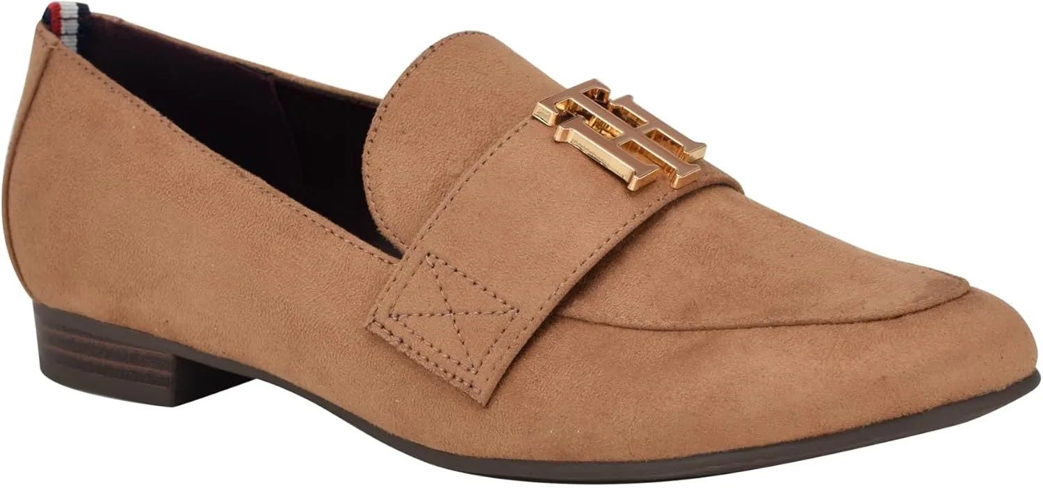 Tommy Hilfiger Women's Cyndia Loafer