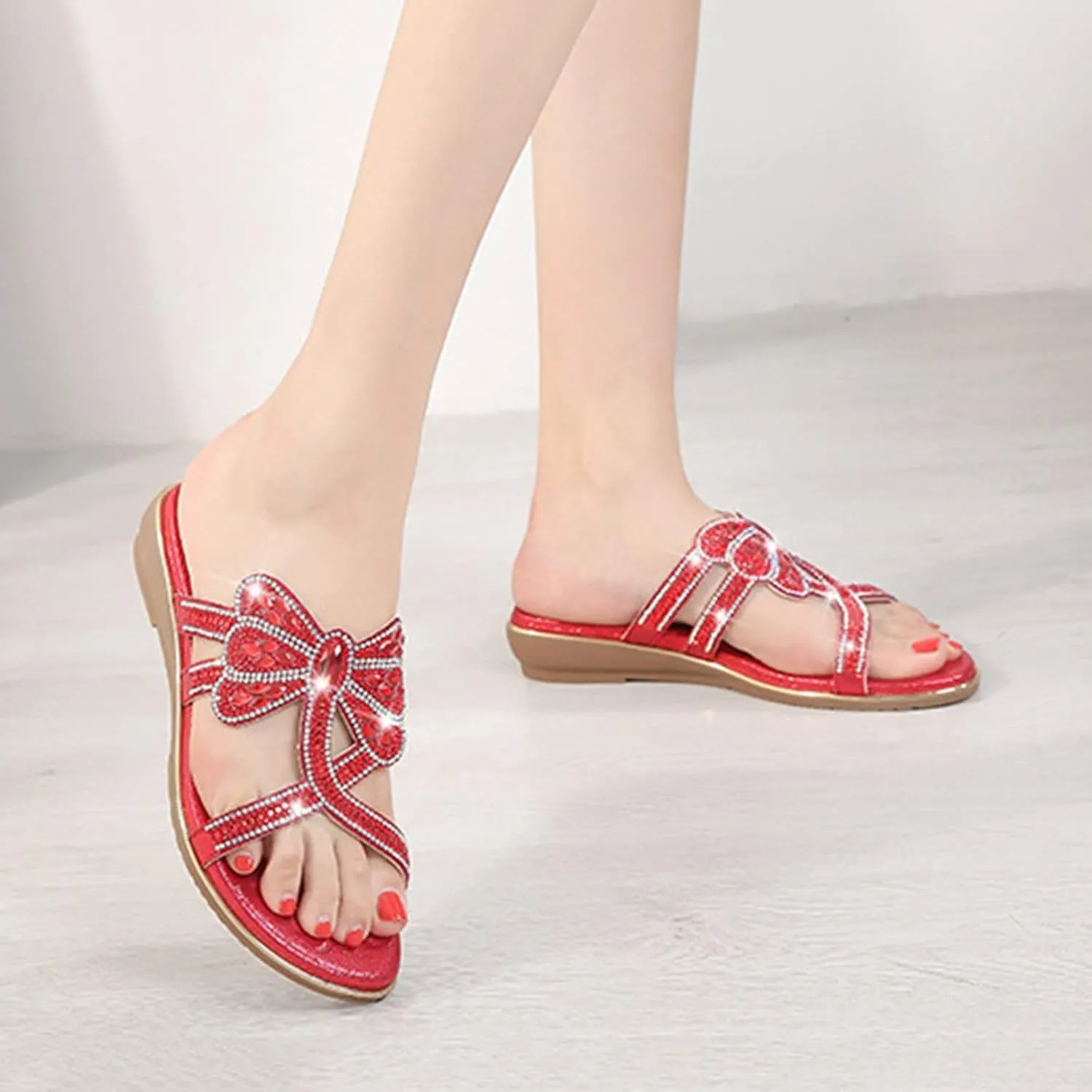 Women's Fashion Rhinestones Dragonfly Sandals T-Strap Bohemian Sandals Breathable Dressy Summer Outdoor Slip On Flat Shoes