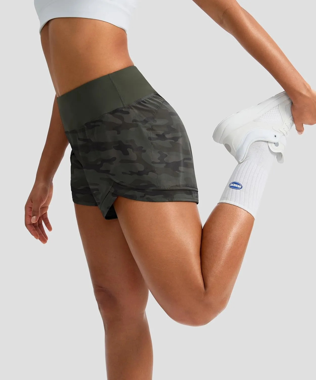 Women's Running Shorts High Waisted Quick-Dry 3 Inch Gym Workout Athletic Shorts for Women with Zipper Pocket